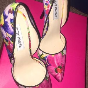 Steven Madden Heels